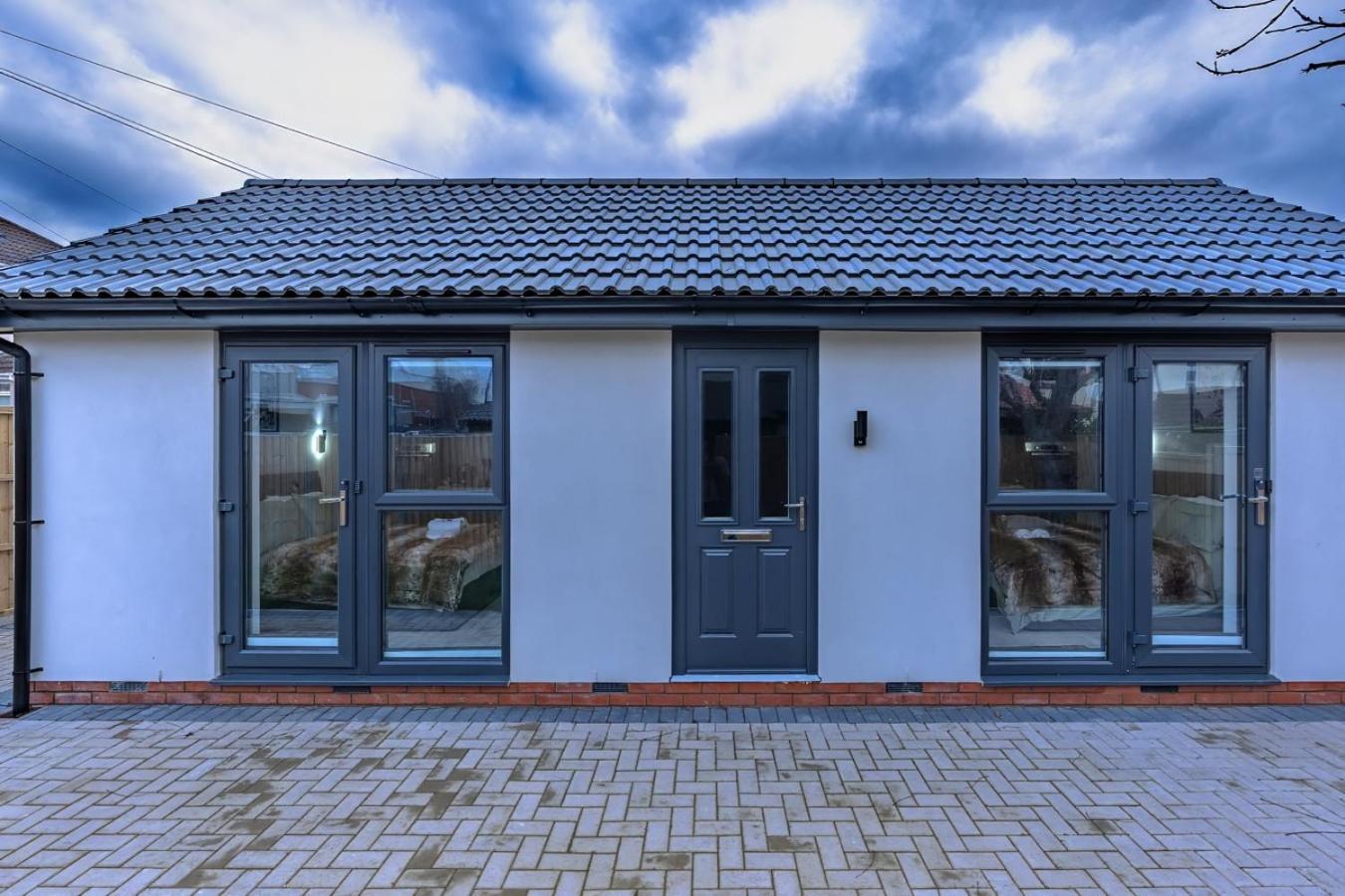 Balloon Residence: Modern Serviced Accomodation Bristol Exterior foto